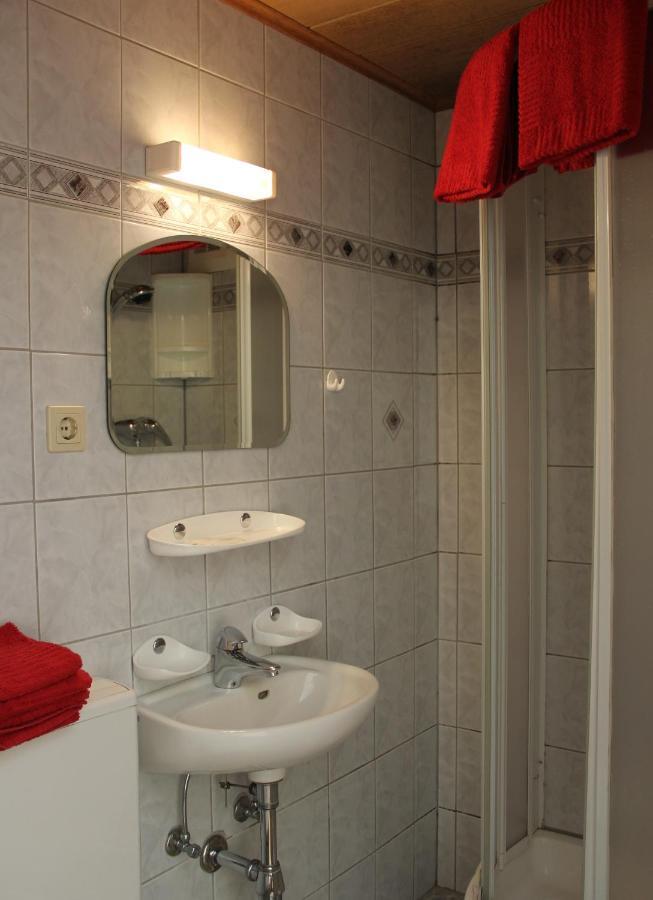 Gasthof-Pension Reidnwirt Baldramsdorf Room photo